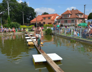 Lavka 14 073