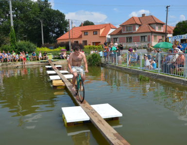 Lavka 14 074