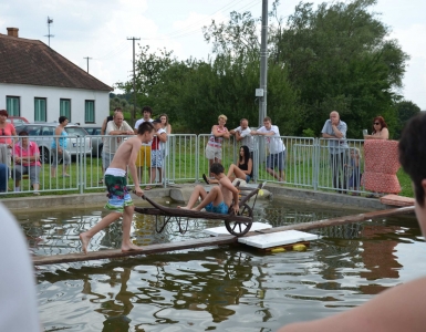 Lavka 14 215