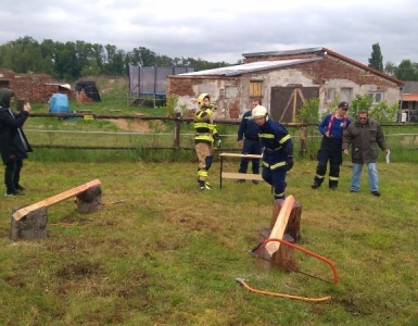 83484282_577953996490140_3255861398239969280_n